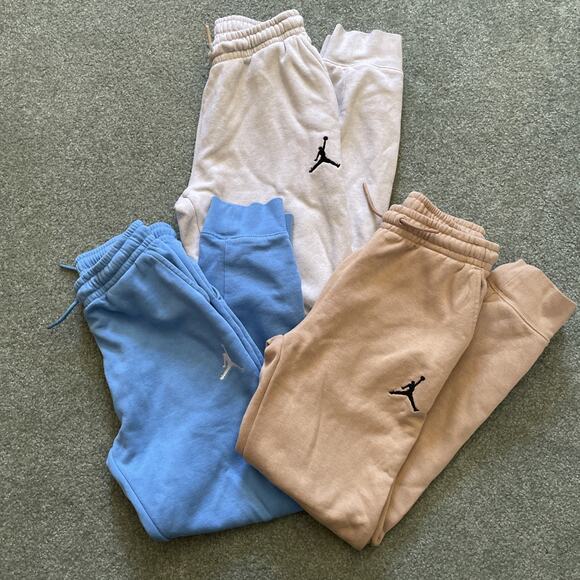 Nike Air Jordan Boys Jogger Pants Sweatpants Gray Blue Tan Large 12 13 L BUNDLE - Picture 1 of 6